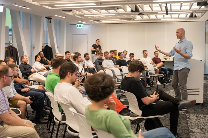 Marian Kamenistak speaking to a full room of engineering leaders at an ELC meetup.